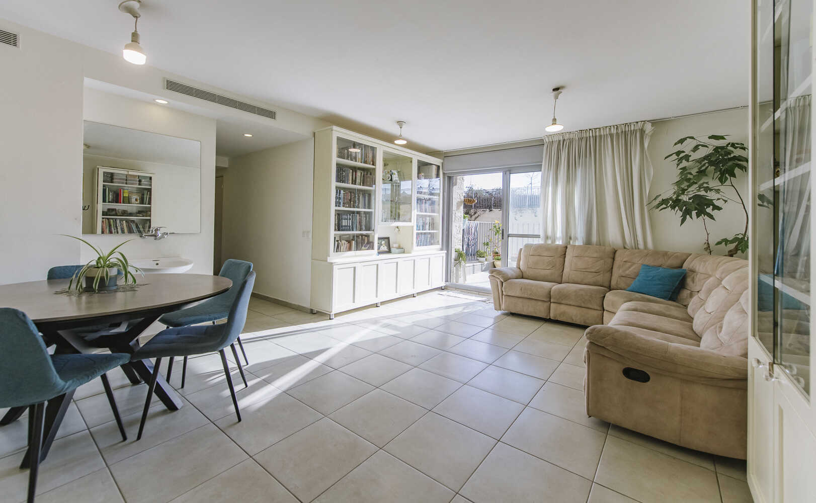 דבורה-03_optimized